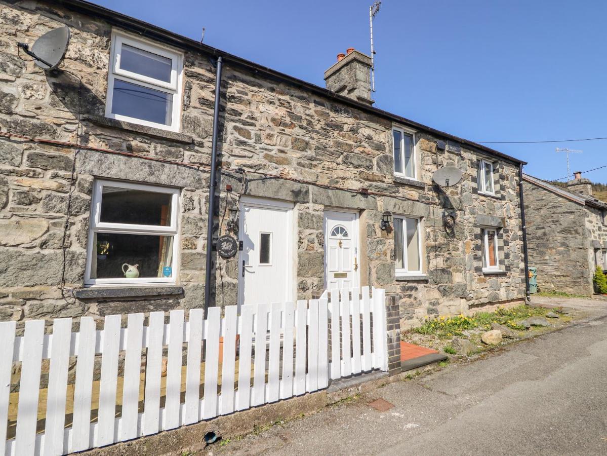 Vila 2 White Street Penmachno Exteriér fotografie